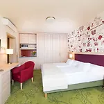 Szálloda Kolping Family 4*