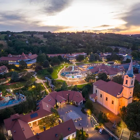 Kolping Family Hotel