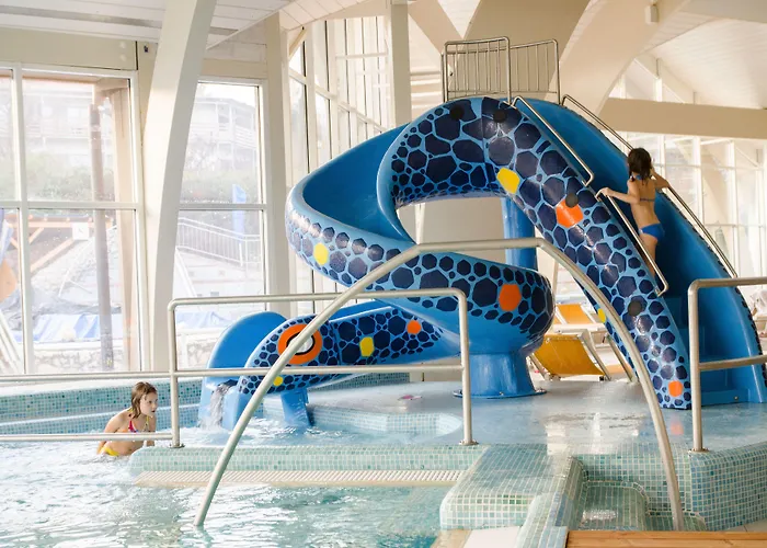 Hotell Kolping Family 4*
